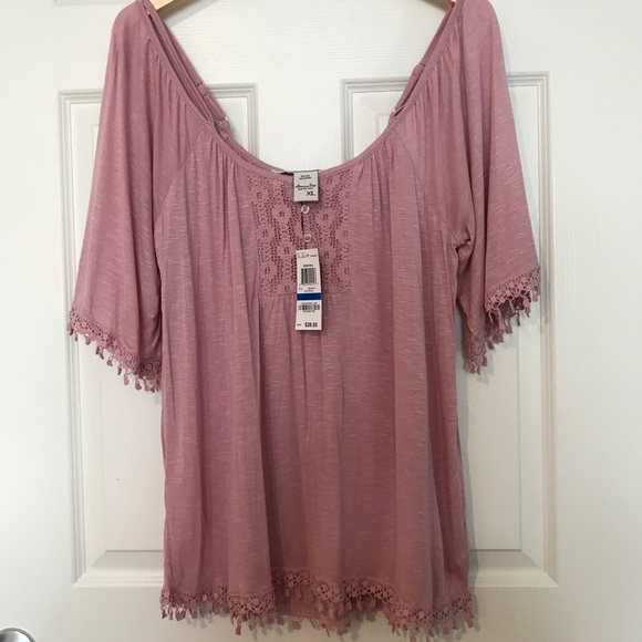 American Rag Tops - NWT American Rag Blush Cold Shoulder Blouse